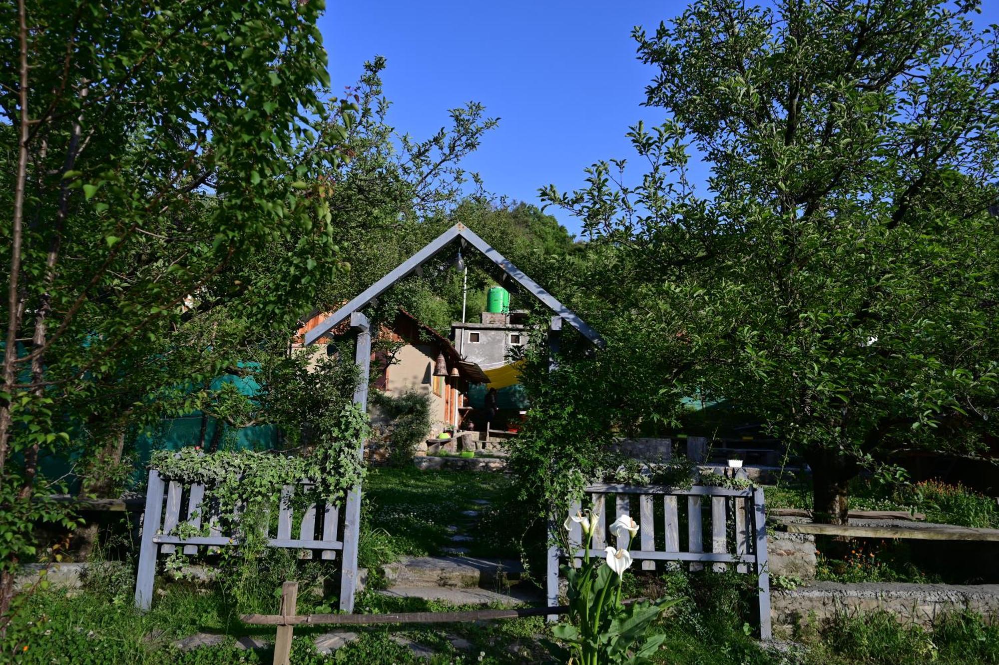Himalayan Mud Resort Kasol Extérieur photo