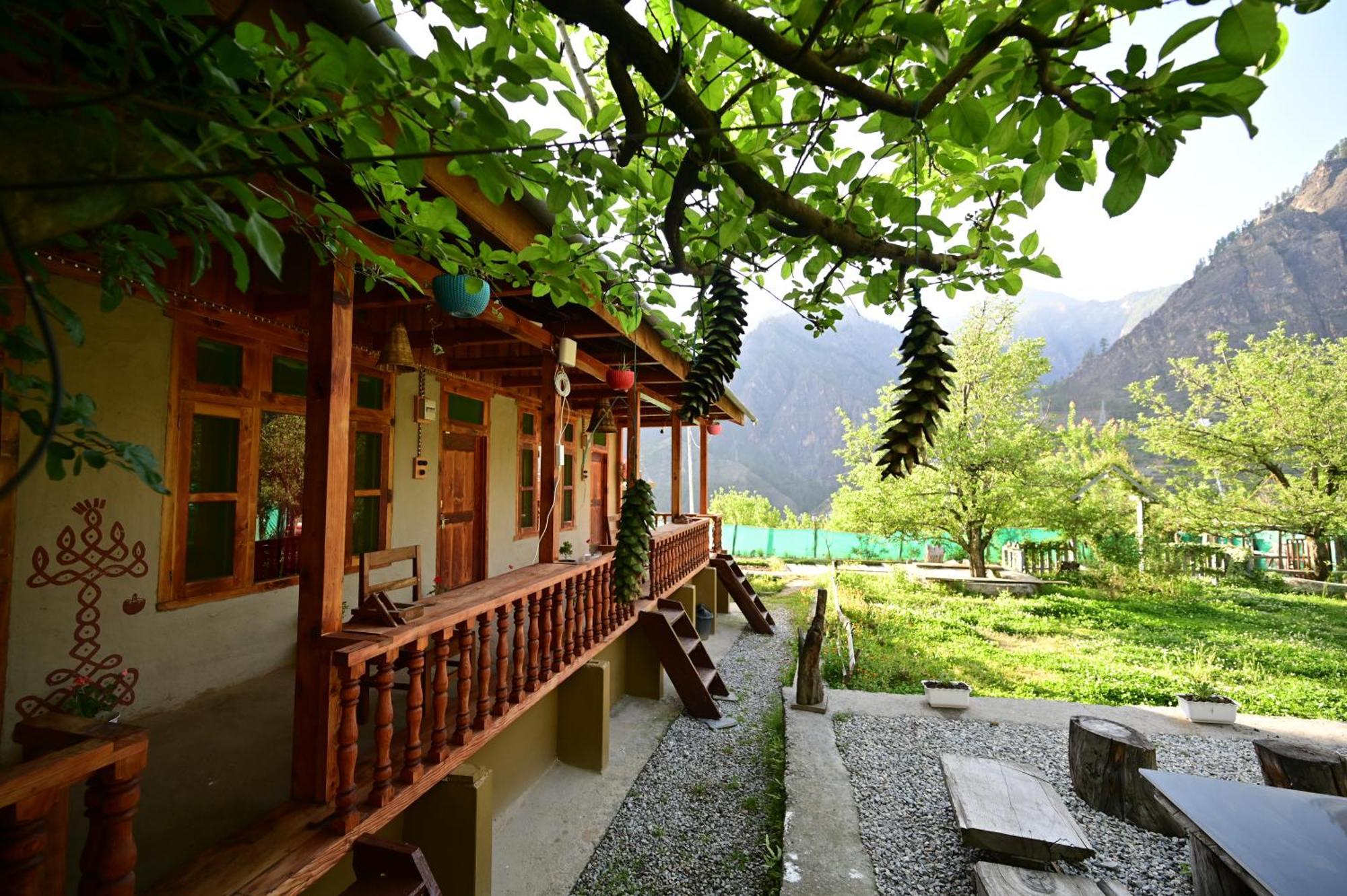 Himalayan Mud Resort Kasol Extérieur photo