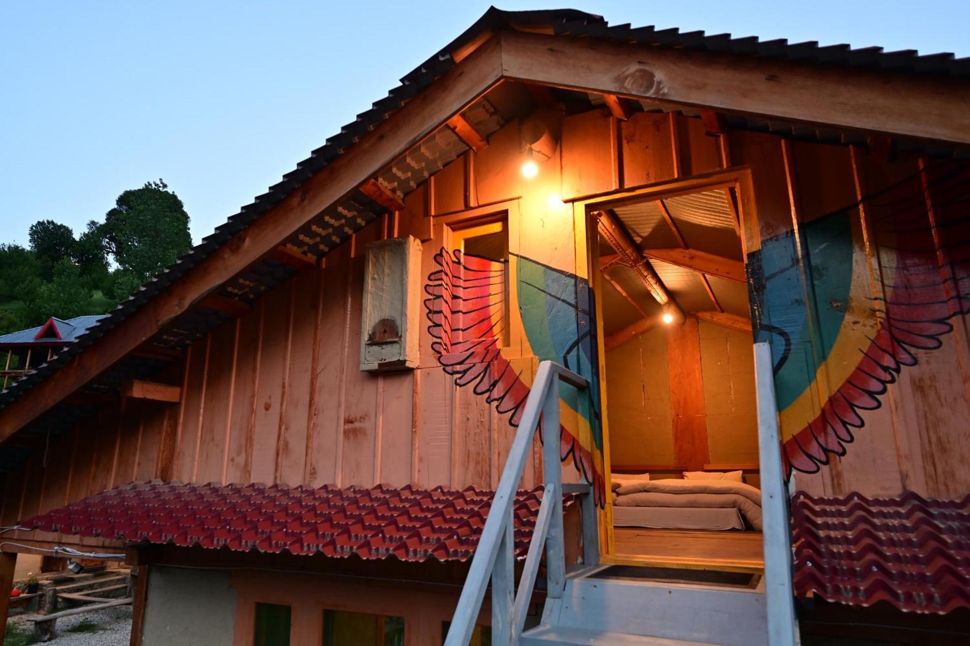 Himalayan Mud Resort Kasol Extérieur photo