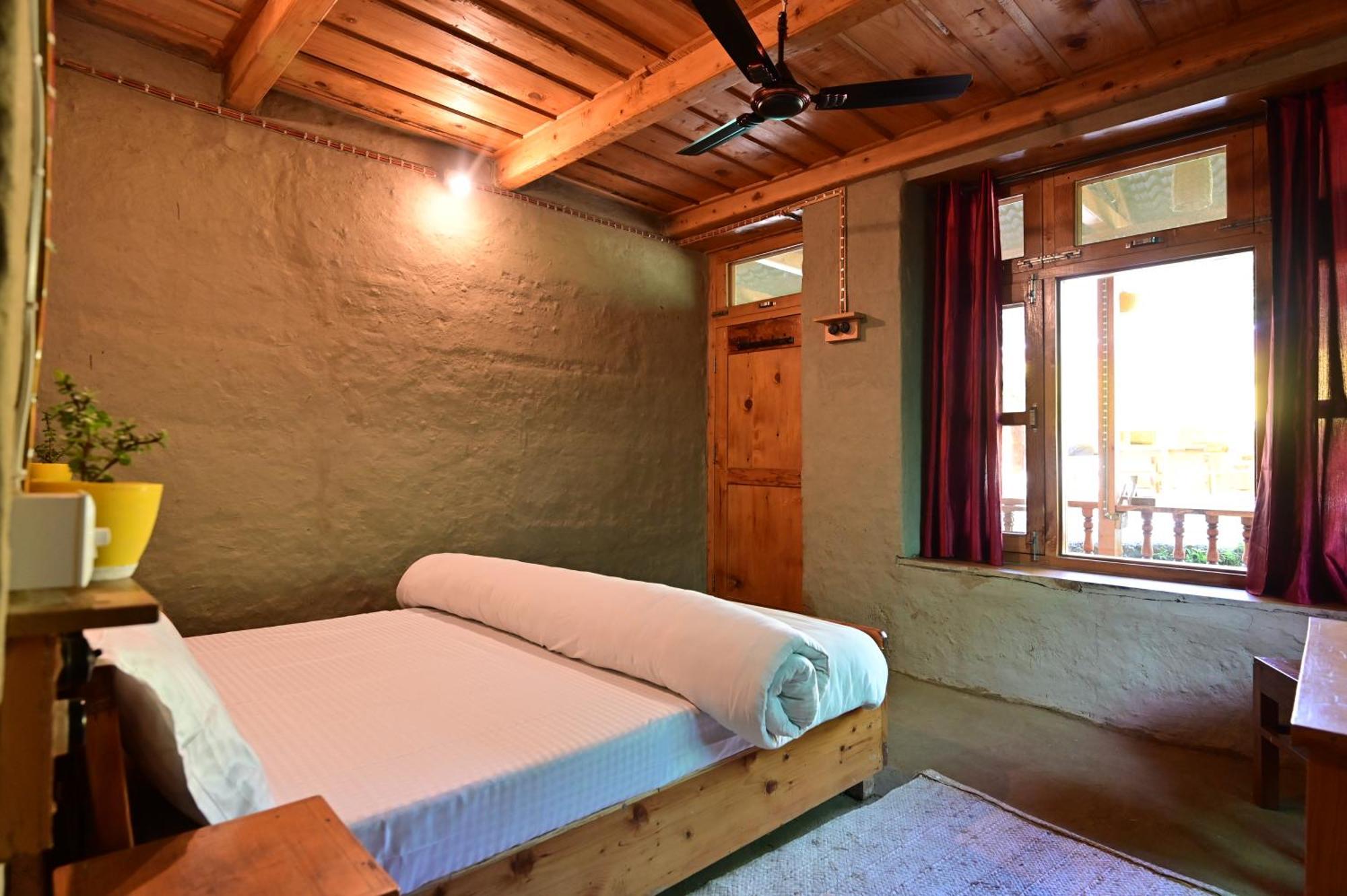 Himalayan Mud Resort Kasol Extérieur photo